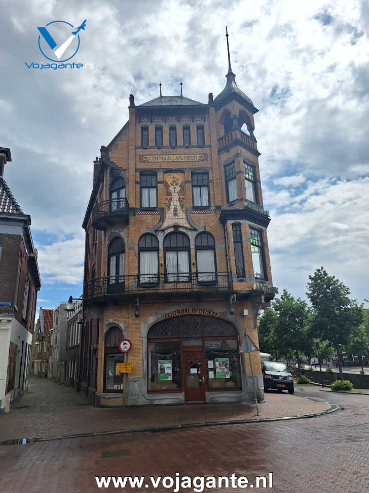 Bezienswaardigheden Leeuwarden: Jugendstil-apotheek